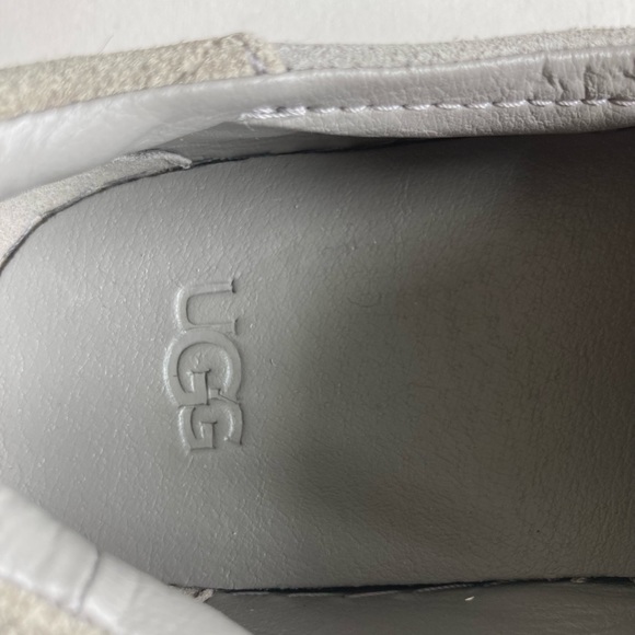 UGG Grey Suede Sheepskin Leather White Rubber Outsole Sneakers size 9 - Picture 10 of 12